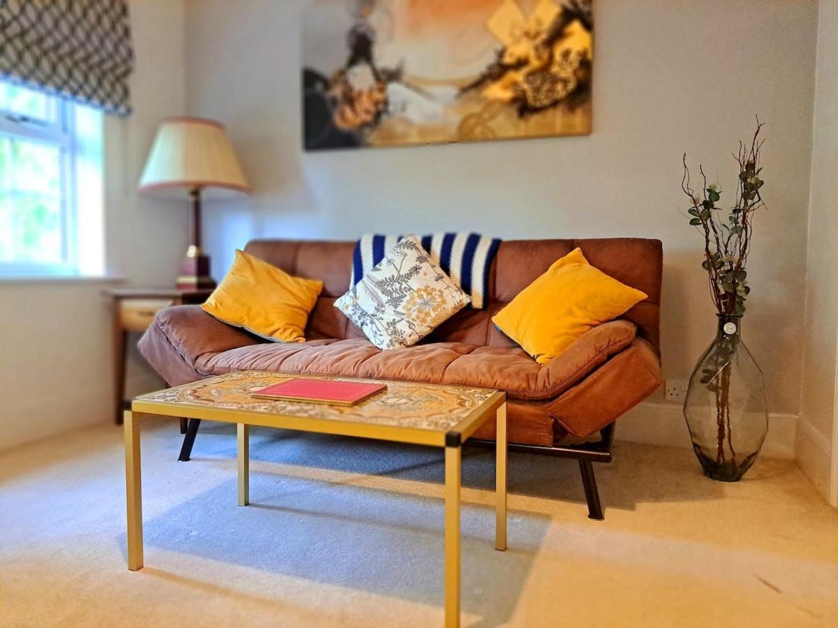 The Green Views Apartment Families, Tourists, Professionals Maidenhead Eksteriør bilde